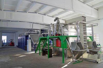 呼倫貝爾農(nóng)墾華墾種業(yè)丸粒化產(chǎn)線實(shí)現(xiàn)日產(chǎn)能400公斤，助力高效肥料生產(chǎn)