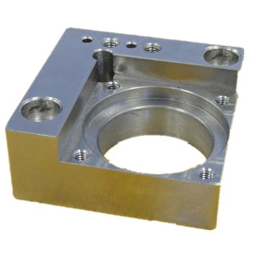 深圳市寶安區(qū)沙井博創(chuàng)機械加工廠 精密機械零件加工與自動化生產(chǎn)線的完美結(jié)合